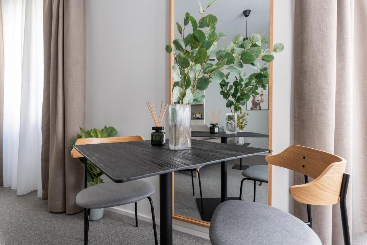 Limehome Linz Friedrichstrasse Экстерьер фото